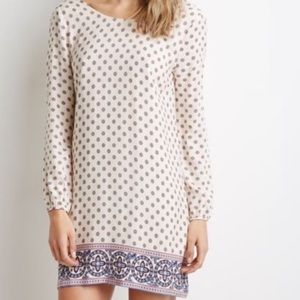 F21 Boho patterned long sleeve shift dress